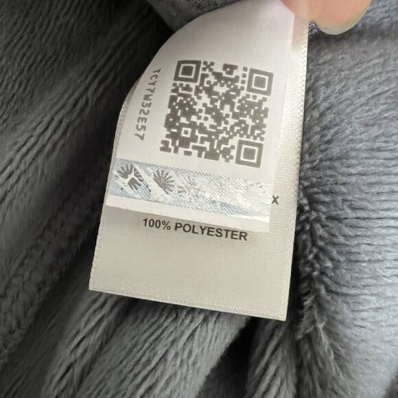 UGG Pichot Turtleneck Poncho Size M/L Grey Heather Pockets Cozy Oversized Throw - Picture 12 of 15